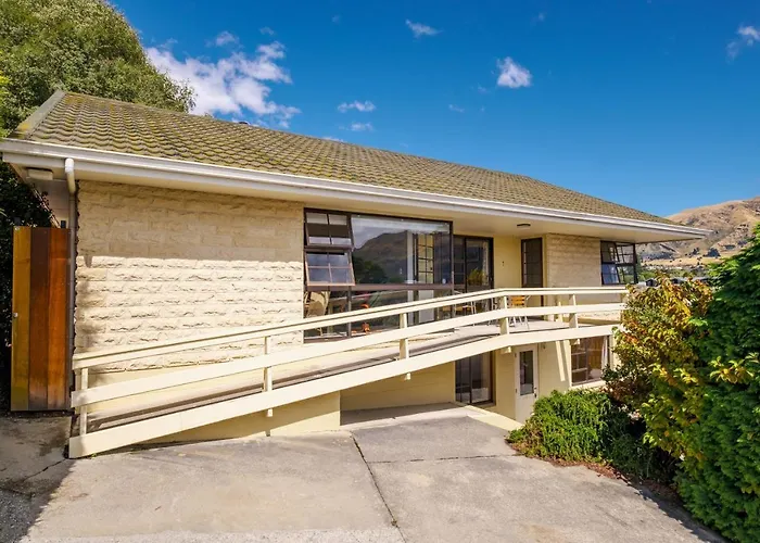 The Lookout - Holiday home *
